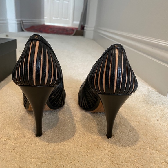 Gucci heals size 7 - Picture 2 of 6